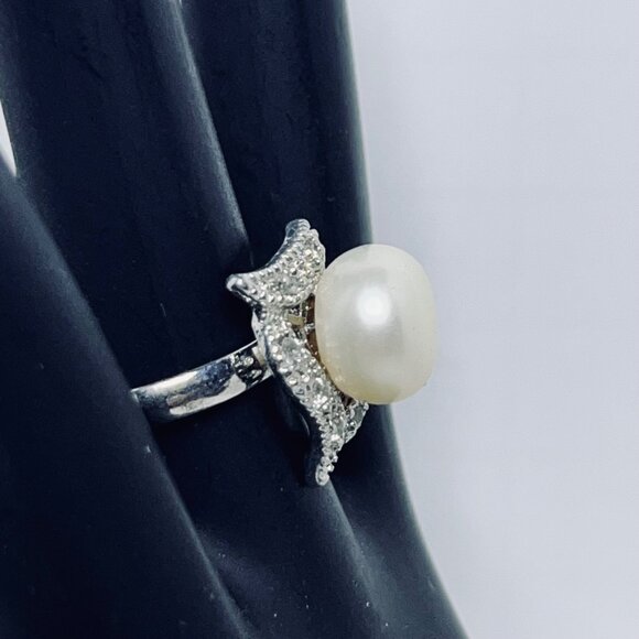Silver Tone Adjustable Ring With Faux Pearl & Rhinestone Accent (R439) - Picture 5 of 8